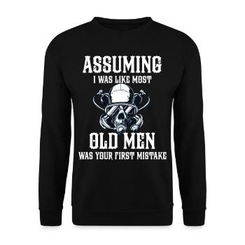 Old Men Scuba - Unisex Pullover - Schwarz - Vorne - Alina (178cm) & Michal (187cm)