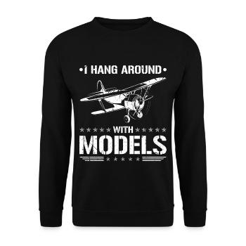 RC Plane Männer Modellflugzeug - Unisex Pullover - Schwarz - Vorne - Alina (178cm) & Michal (187cm)
