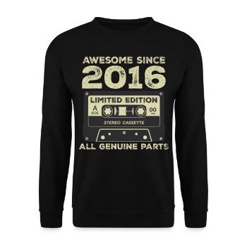 2016 Birthday Born in 2016 Vintage Retro - Unisex Sweatshirt - black - Front - Alina (178cm) & Michal (187cm)