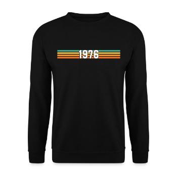 Retro-Geschenk 1976 - Unisex Pullover - Schwarz - Vorne - Alina (178cm) & Michal (187cm)