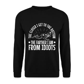 The closer i get to the bottom the farther i am fr - Unisex Sweatshirt - black - Front - Alina (178cm) & Michal (187cm)