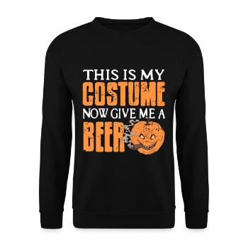 Pumpkin - This is my Costume Now give me a Beer - Unisex Sweatshirt - black - Front - Alina (178cm) & Michal (187cm)