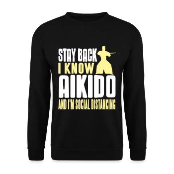 Stay back i know aikido and im social distancing - Unisex Pullover - Schwarz - Vorne - Alina (178cm) & Michal (187cm)