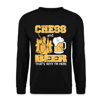 Chess and Beer thats why im here - Unisex Pullover - Schwarz - Vorne - Alina (178cm) & Michal (187cm)
