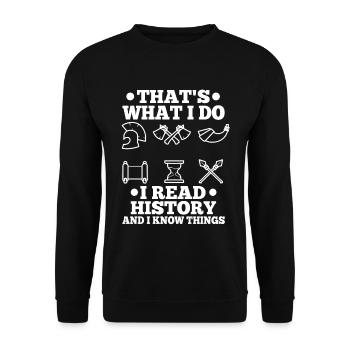 I read history and i know things - Unisex Pullover - Schwarz - Vorne - Alina (178cm) & Michal (187cm)