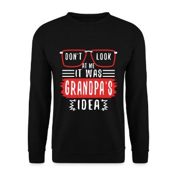 It was grandpas idea - Unisex Sweatshirt - black - Front - Alina (178cm) & Michal (187cm)