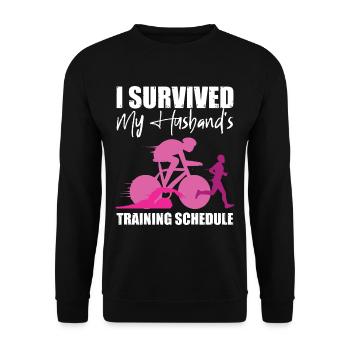 I Survived My Husband's Training Schedule 2 - Unisex Pullover - Schwarz - Vorne - Alina (178cm) & Michal (187cm)