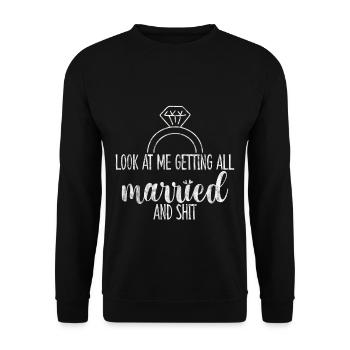 Look At Me Getting All Married And Shit 4 - Unisex Pullover - Schwarz - Vorne - Alina (178cm) & Michal (187cm)