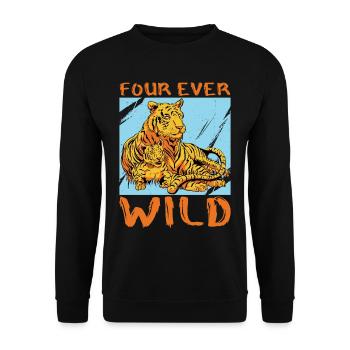 Four Ever Wild 35 - Unisex Pullover - Schwarz - Vorne - Alina (178cm) & Michal (187cm)