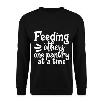 Feeding Others One Pantry At A Time 2 - Unisex Pullover - Schwarz - Vorne - Alina (178cm) & Michal (187cm)