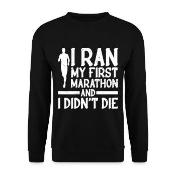 I Ran My First Marathon And I Didn't Die - Unisex Sweatshirt - black - Front - Alina (178cm) & Michal (187cm)