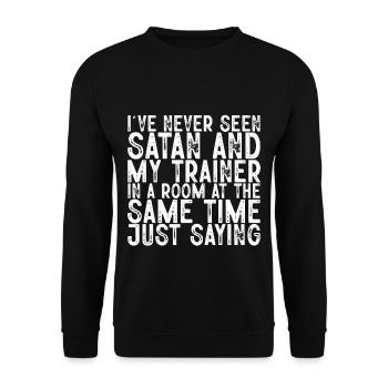 Jamais vu Satan et mon entraîneur dans une salle 3 - Sweat-shirt Unisexe - noir - Devant - Alina (178cm) & Michal (187cm)