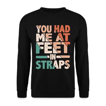 You Had Me At Feet In Straps 18 - Unisex Pullover - Schwarz - Vorne - Alina (178cm) & Michal (187cm)