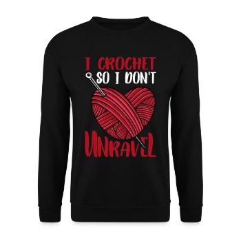 I Crochet So I Don't Unravel 2 - Unisex Pullover - Schwarz - Vorne - Alina (178cm) & Michal (187cm)