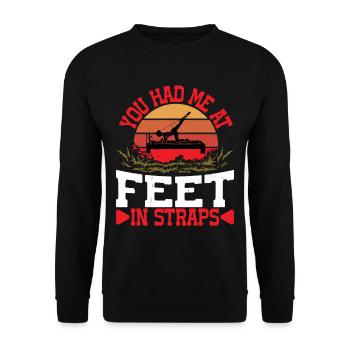 You Had Me At Feet In Straps 42 - Unisex Pullover - Schwarz - Vorne - Alina (178cm) & Michal (187cm)