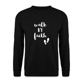 Marcher par la foi - don de verset biblique pour les chrétiens - Sweat-shirt Unisexe - noir - Devant - Alina (178cm) & Michal (187cm)