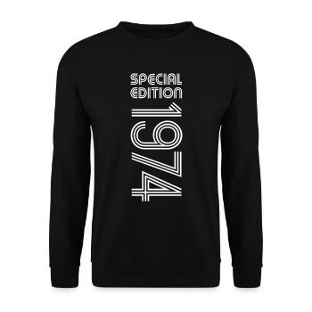 Édition spéciale 1974 - Anniversaire 1974 Changement de couleur - Sweat-shirt Unisexe - noir - Devant - Alina (178cm) & Michal (187cm)