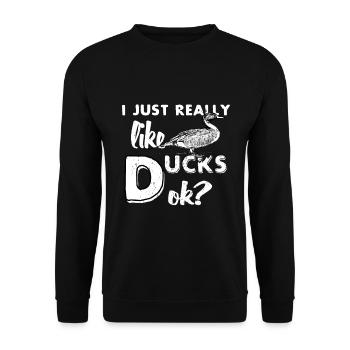 Ente Teich Enten schwimmen auf dem See - Unisex Pullover - Schwarz - Vorne - Alina (178cm) & Michal (187cm)