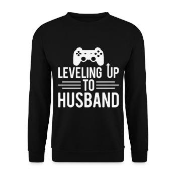 Leveling Up To Husband - Gamer Wedding Gift - Unisex Sweatshirt - black - Front - Alina (178cm) & Michal (187cm)