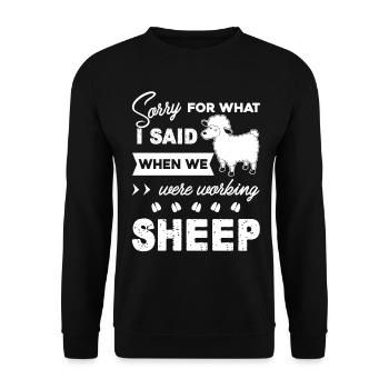 Schafe Lustige Schafe - Unisex Pullover - Schwarz - Vorne - Alina (178cm) & Michal (187cm)