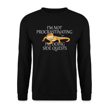 Im Doing Side Quest RPG Rollenspiel Würfel - Unisex Pullover - Schwarz - Vorne - Alina (178cm) & Michal (187cm)