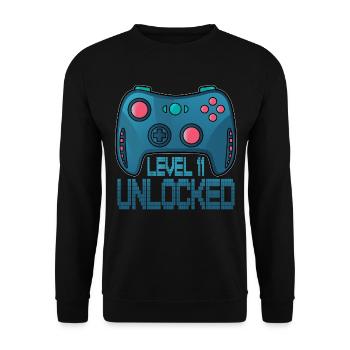 Level 11 Unlocked - 11th Birthday Gamer Gift - Unisex Sweatshirt - black - Front - Alina (178cm) & Michal (187cm)