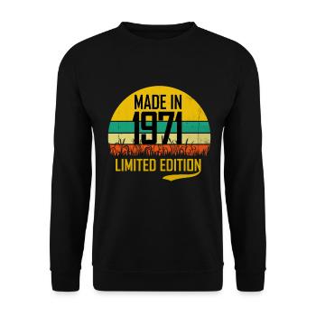 50th Birthday 1971 Gift Funfzig Gift Idea - Unisex Sweatshirt - black - Front - Alina (178cm) & Michal (187cm)