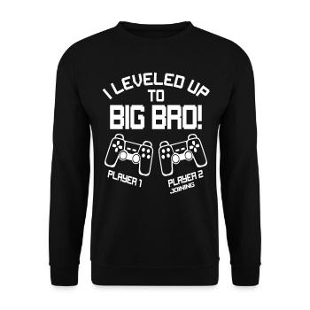 I Leveled up to Big Bro - Gaming Video Gamer - Unisex Pullover - Schwarz - Vorne - Alina (178cm) & Michal (187cm)