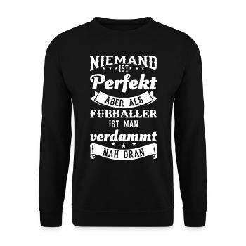 Lustiges Fußball Fußballer Sprüche Geschenk - Unisex Pullover - Schwarz - Vorne - Alina (178cm) & Michal (187cm)
