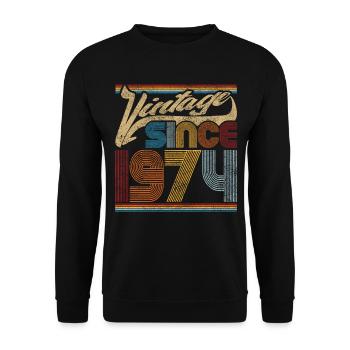 Vintage Since 1974 - Geschenk Zum 47. Geburtstag - Unisex Pullover - Schwarz - Vorne - Alina (178cm) & Michal (187cm)