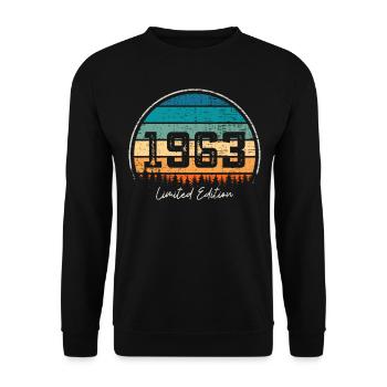 Vintage 1963 Limited Edition Retro - Unisex Sweatshirt - black - Front - Alina (178cm) & Michal (187cm)