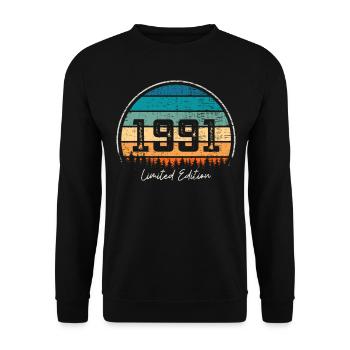 Vintage 1991 Limited Edition Retro Sunset - Unisex Sweatshirt - black - Front - Alina (178cm) & Michal (187cm)