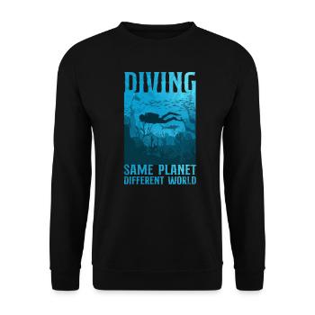 Scuba Diver Diving Same Planet - Unisex Pullover - Schwarz - Vorne - Alina (178cm) & Michal (187cm)