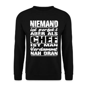 Chef Chef Sprüche Handwerk Baustelle - Unisex Pullover - Schwarz - Vorne - Alina (178cm) & Michal (187cm)