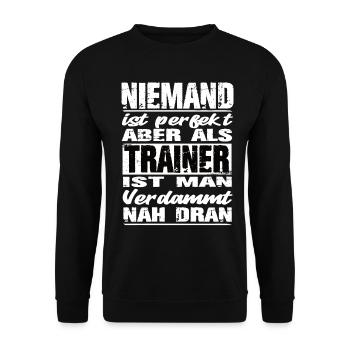 Trainer Trainer Sprüche Fußballtrainer Sport - Unisex Pullover - Schwarz - Vorne - Alina (178cm) & Michal (187cm)