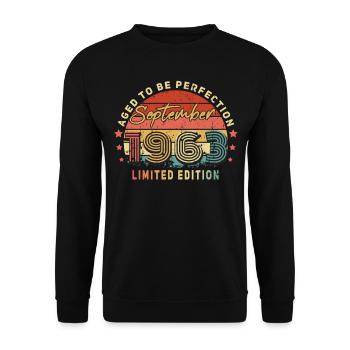 Born in September 1963 Vintage - Unisex Sweatshirt - black - Front - Alina (178cm) & Michal (187cm)