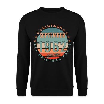 Born in September 1962 Vintage - Unisex Sweatshirt - black - Front - Alina (178cm) & Michal (187cm)