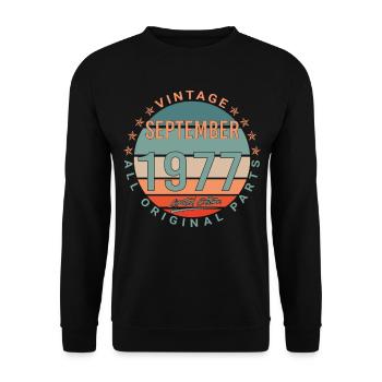 September 1977 Vintage Geschenkidee - Unisex Pullover - Schwarz - Vorne - Alina (178cm) & Michal (187cm)