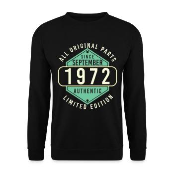 Vintage September 1972 Geschenkidee - Unisex Pullover - Schwarz - Vorne - Alina (178cm) & Michal (187cm)