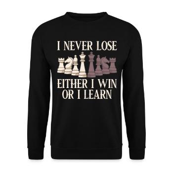 Schachspieler / Lustiges Schach Geschenk - Unisex Pullover - Schwarz - Vorne - Alina (178cm) & Michal (187cm)