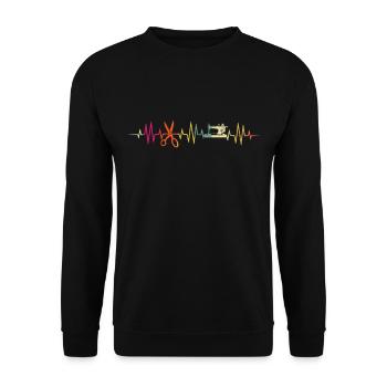 Herzschlag fürs Nähen – Bunte Linie - Unisex Pullover - Schwarz - Vorne - Alina (178cm) & Michal (187cm)