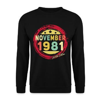 Geschenkidee November 1981 Vintage - Unisex Pullover - Schwarz - Vorne - Alina (178cm) & Michal (187cm)