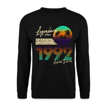 29th Birthday Gift Legendary Since 1992 - Unisex Pullover - Schwarz - Vorne - Alina (178cm) & Michal (187cm)