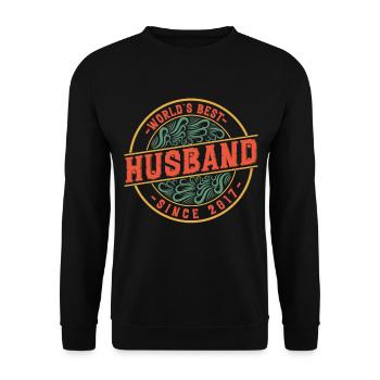 Best Husband since 2017 4th Wedding Anniversary - Unisex Sweatshirt - black - Front - Alina (178cm) & Michal (187cm)