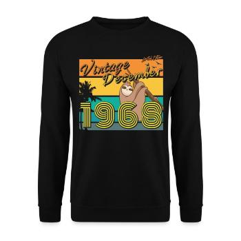 1968 In December Vintage Sloth - Unisex Sweatshirt - black - Front - Alina (178cm) & Michal (187cm)