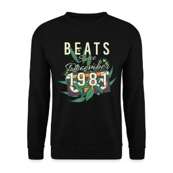 Geschenkidee Retro 1981 Im Dezember - Unisex Pullover - Schwarz - Vorne - Alina (178cm) & Michal (187cm)