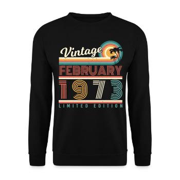 February 1973 Retro Limited - Unisex Sweatshirt - black - Front - Alina (178cm) & Michal (187cm)