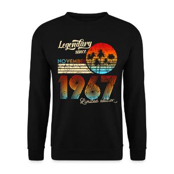 Birthday Legendary Since November 1966 Gift - Unisex Pullover - Schwarz - Vorne - Alina (178cm) & Michal (187cm)