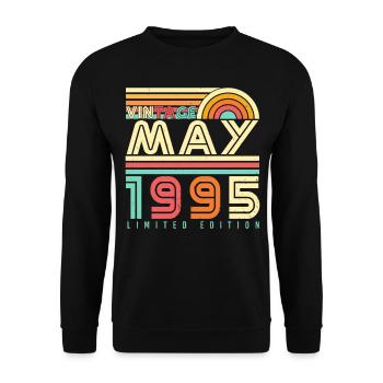 May 1995 Legendary - Unisex Sweatshirt - black - Front - Alina (178cm) & Michal (187cm)
