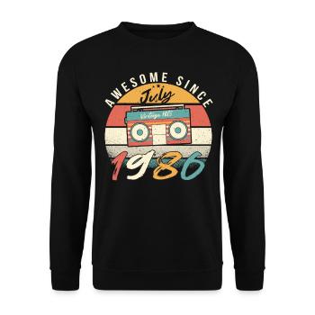 Baujahr 1986 Im Juli - Unisex Pullover - Schwarz - Vorne - Alina (178cm) & Michal (187cm)